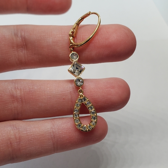 Swarovski Gold Plated Crystal Teardrop Dangle Earrings - Picture 2 of 4